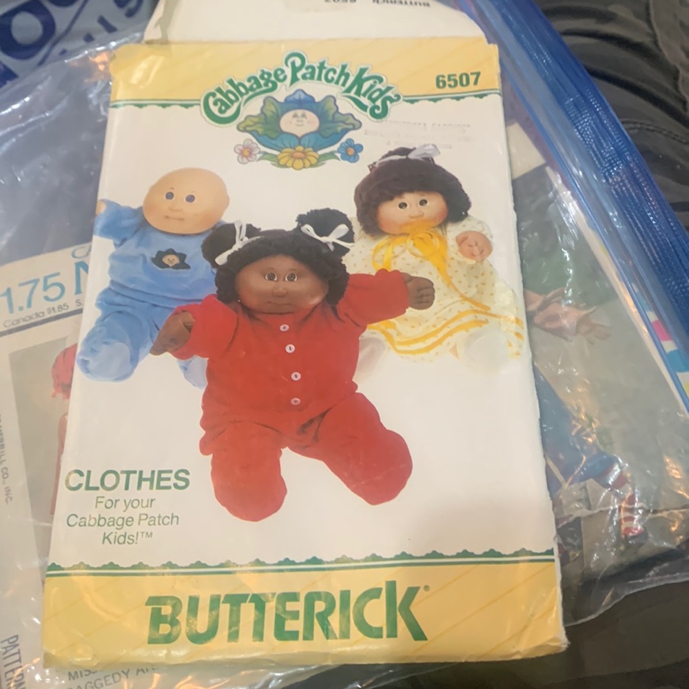 Butterick 6507 sewing pattern for cabbage patch‎ kids clothes. Pattern is cut